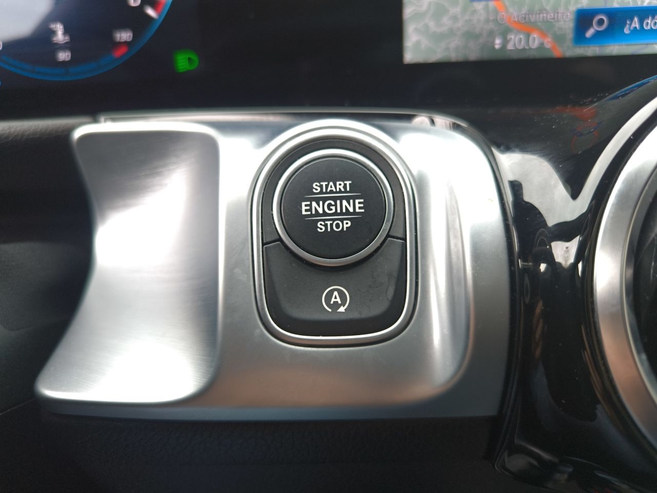 Mercedes Clase GLB GLB 220 D 4 MATIC DCT 140KW (190CV) - Foto 2