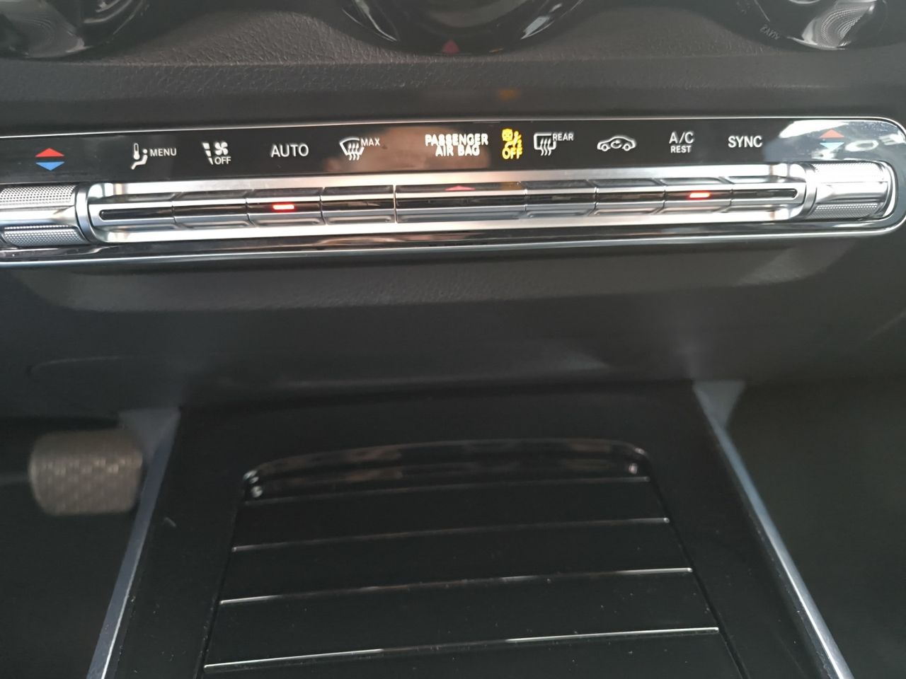 Mercedes Clase GLB GLB 220 D 4 MATIC DCT 140KW (190CV) - Foto 2