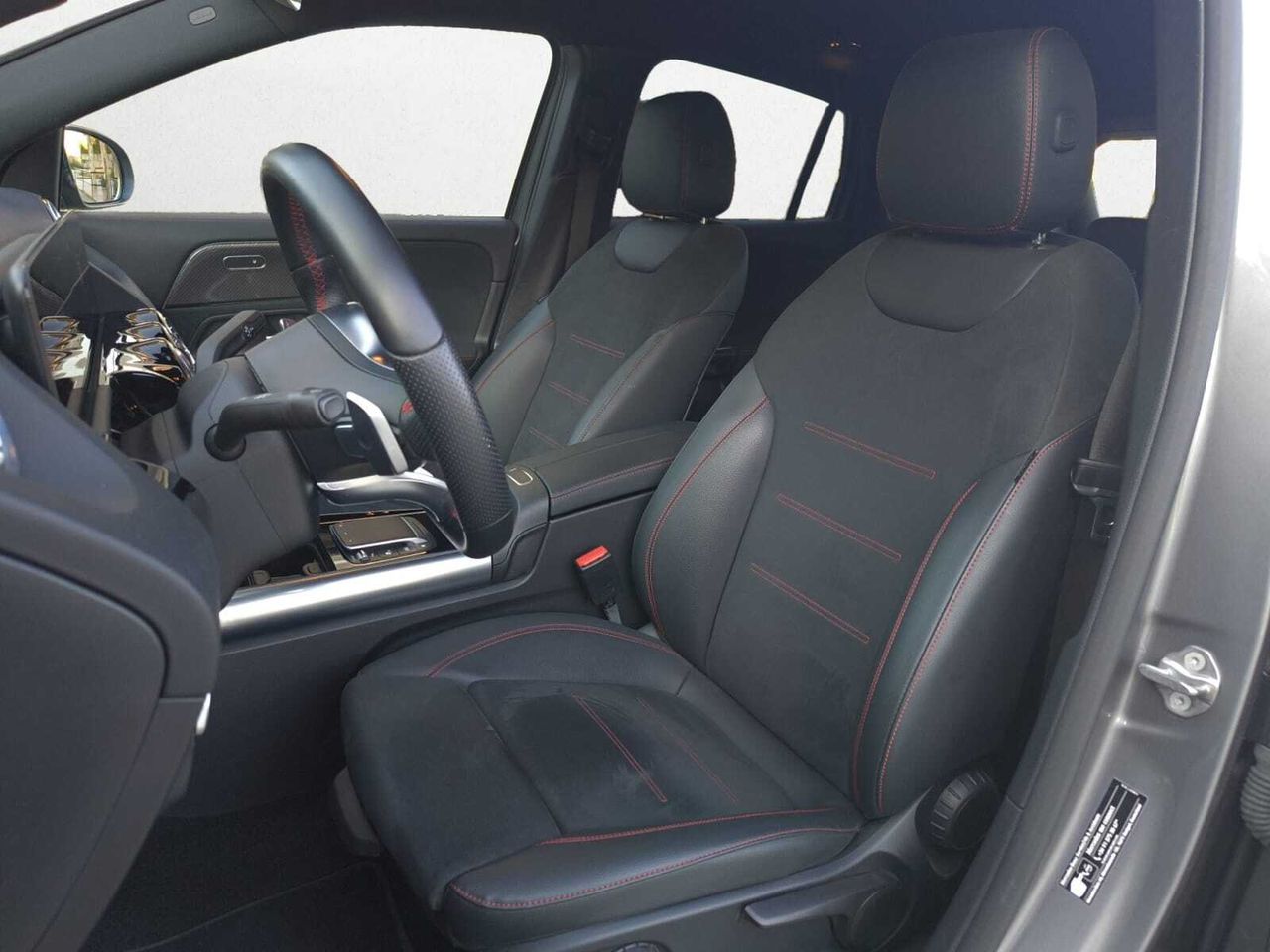 Mercedes GLA 200 D  - Foto 2