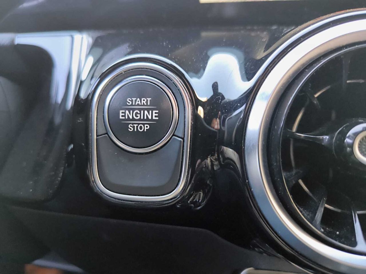 Mercedes GLA 250 e AMG LINE+PAQ ADVANTAGE+SMARTPHONE INT  - Foto 2