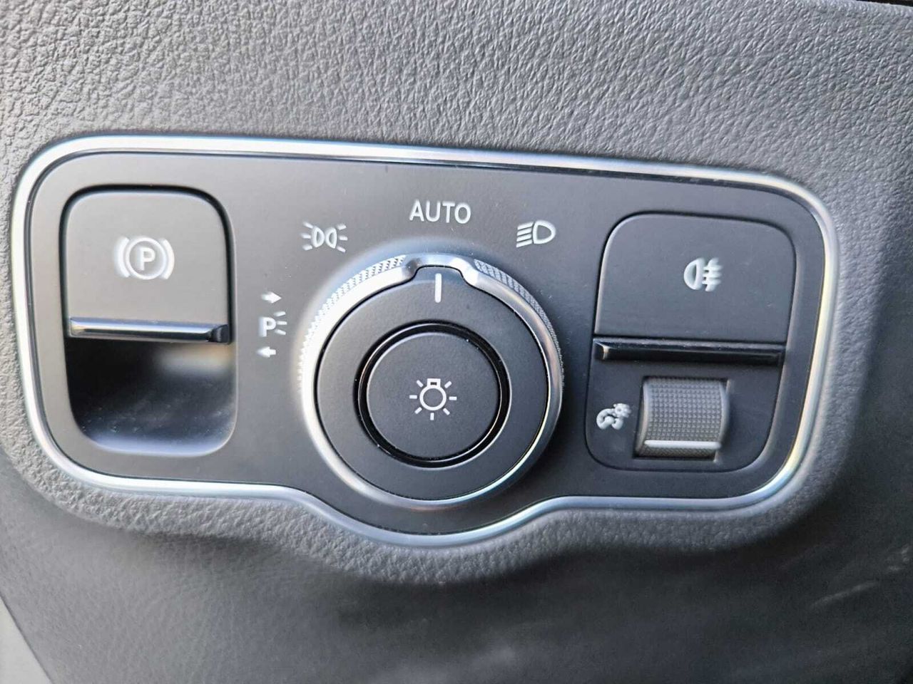 Mercedes GLA 250 e AMG LINE+PAQ ADVANTAGE+SMARTPHONE INT  - Foto 2