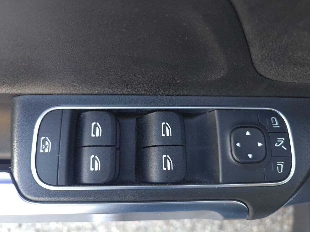 Mercedes GLB 200 D DCT 7 PLAZAS+AMG LINE+PAQ PREMIUM  - Foto 2