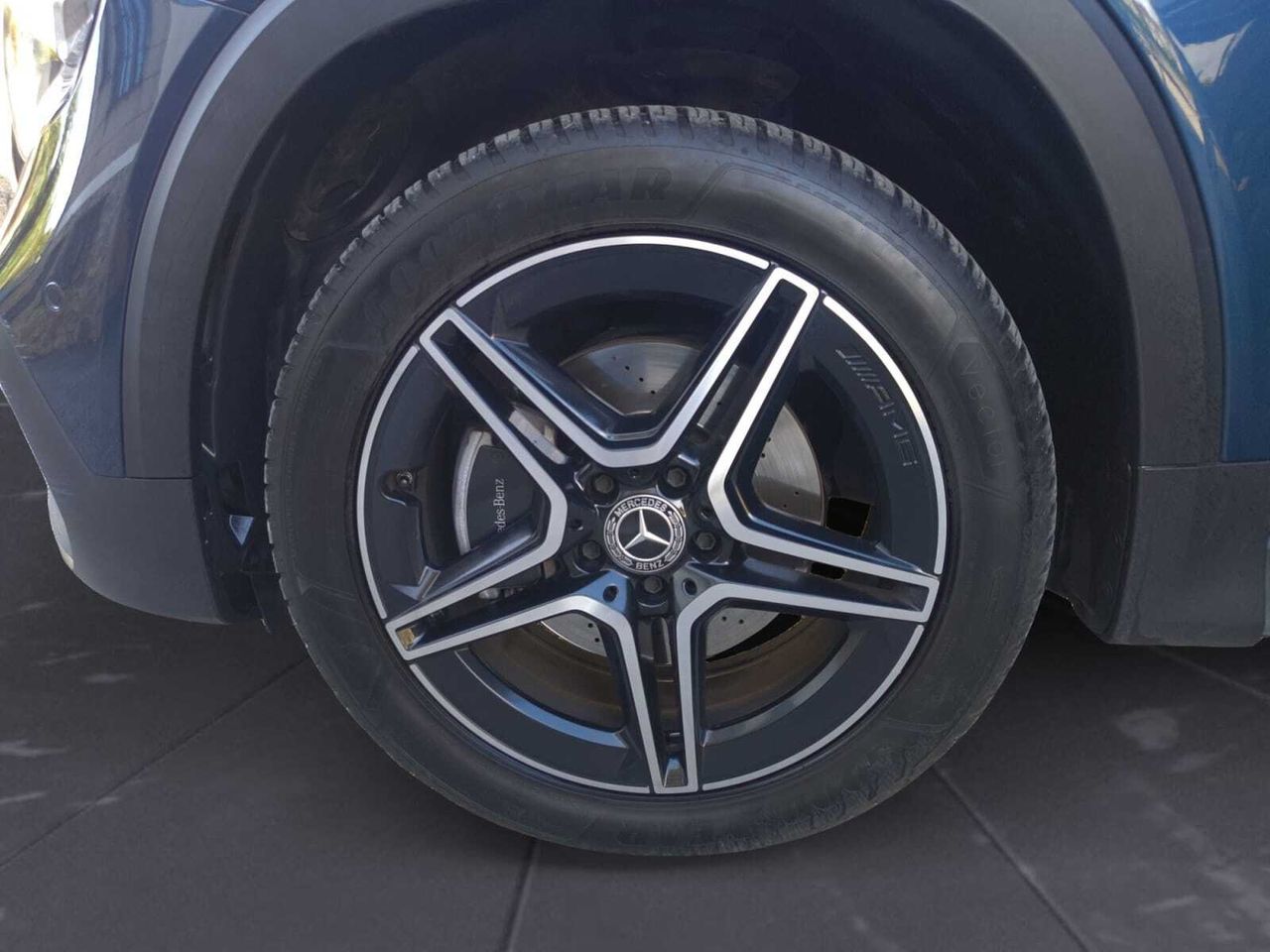 Mercedes GLB 200 D DCT 7 PLAZAS+AMG LINE+PAQ PREMIUM  - Foto 2