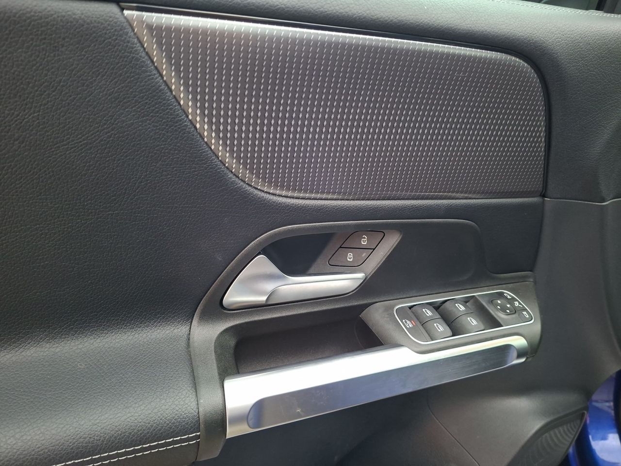 Mercedes Clase GLB 220 D 4 MATIC DCT 140KW (190CV) Business - Foto 2