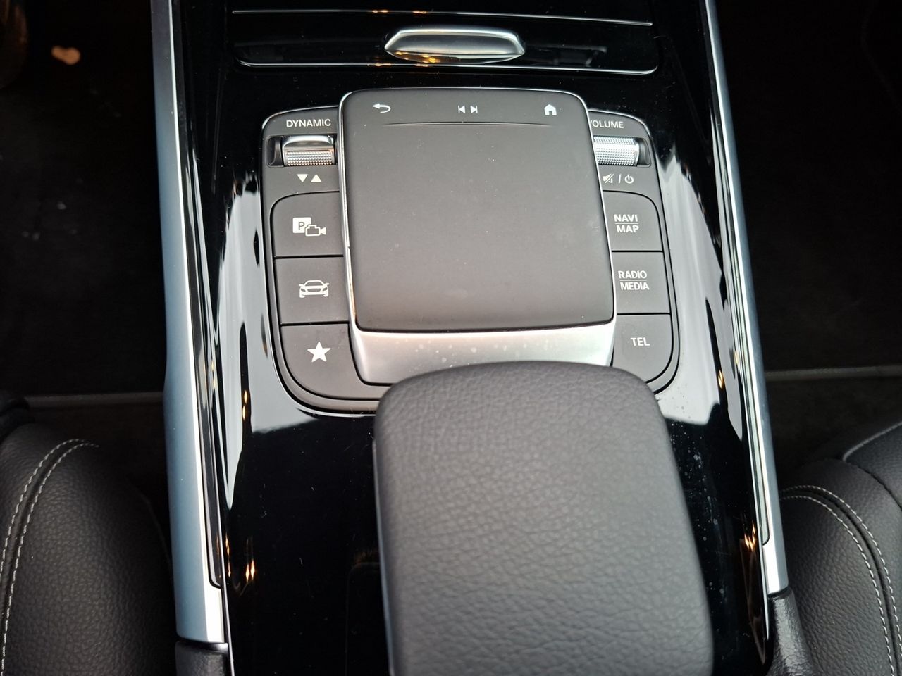 Mercedes Clase GLB 220 D 4 MATIC DCT 140KW (190CV) Business - Foto 2