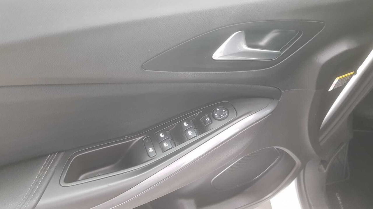 Opel Grandland X 1.6 TURBO ULTIMATE - Foto 2
