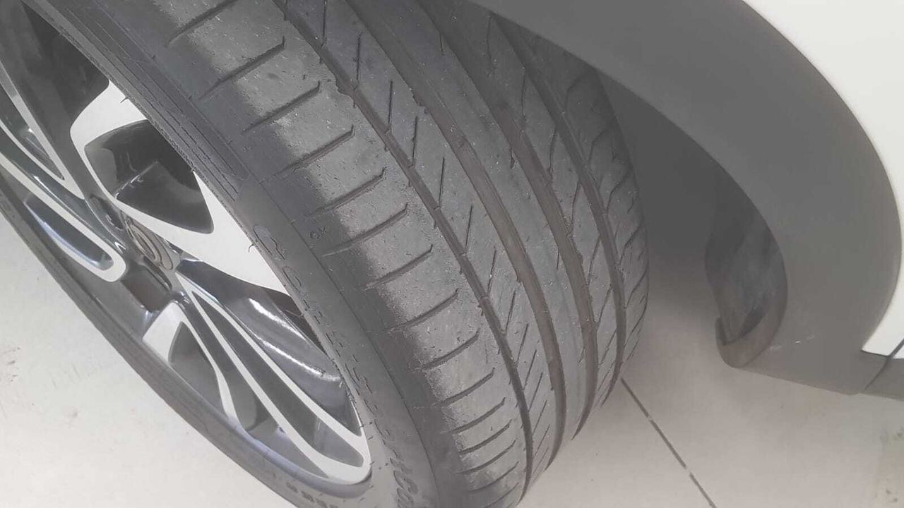 Opel Grandland X 1.6 TURBO ULTIMATE - Foto 2