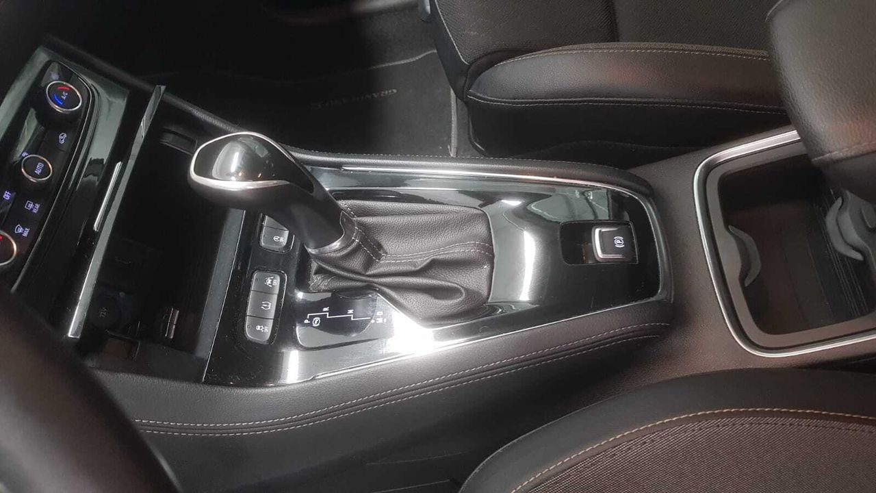 Opel Grandland X 1.6 TURBO ULTIMATE - Foto 2