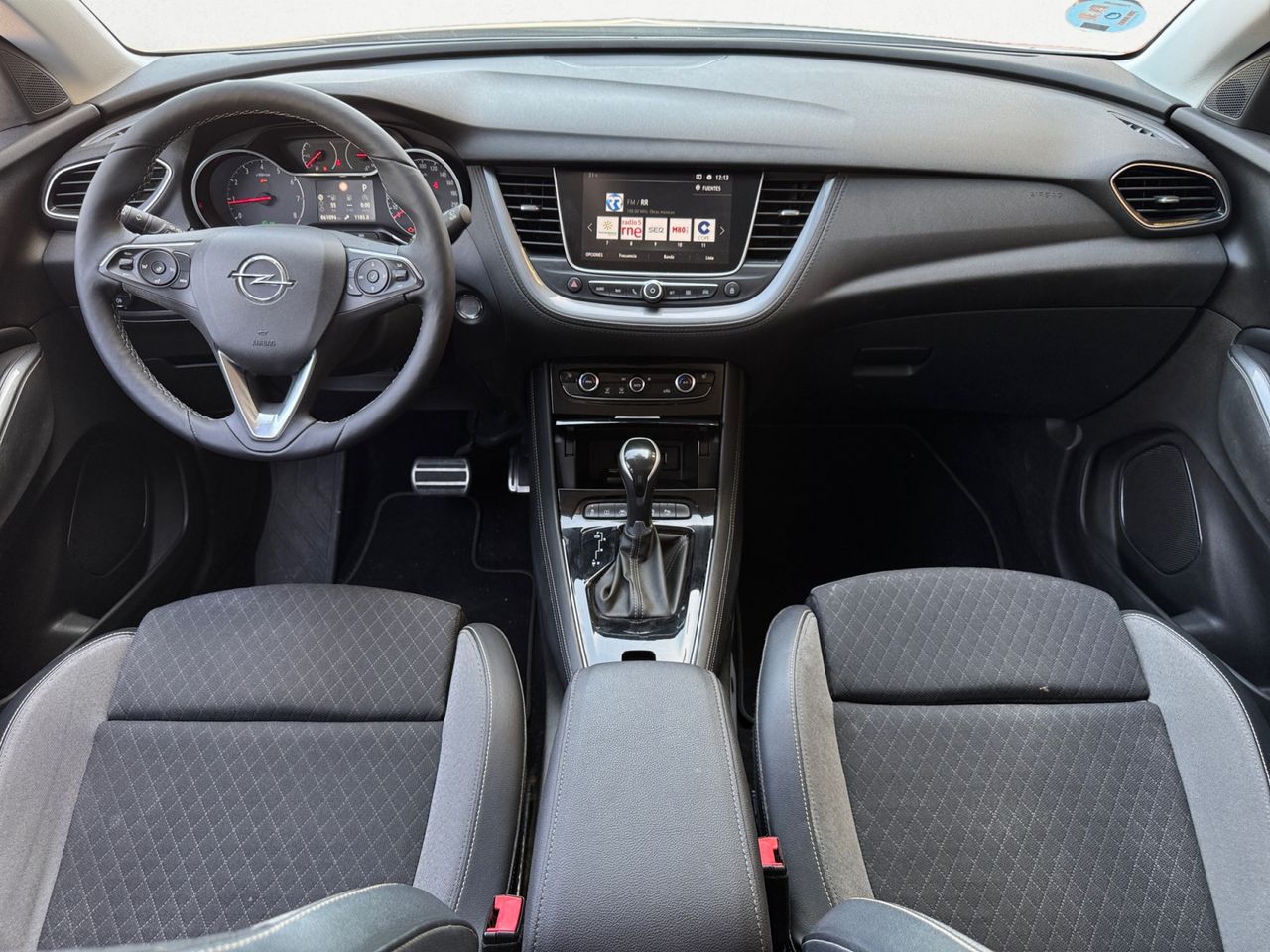 Opel Grandland X 1.6 TURBO ULTIMATE - Foto 2