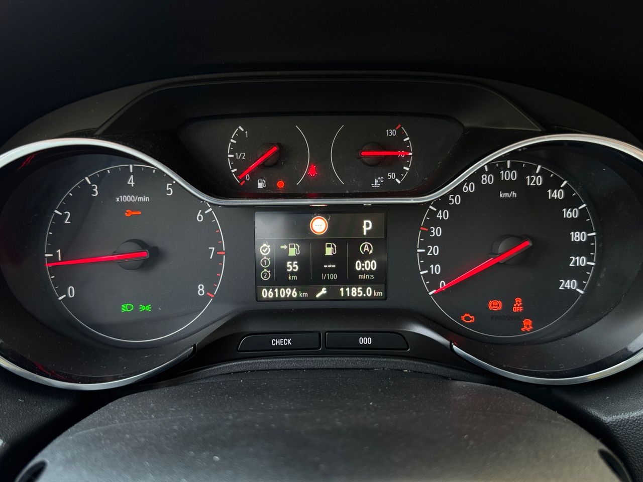 Opel Grandland X 1.6 TURBO ULTIMATE - Foto 2