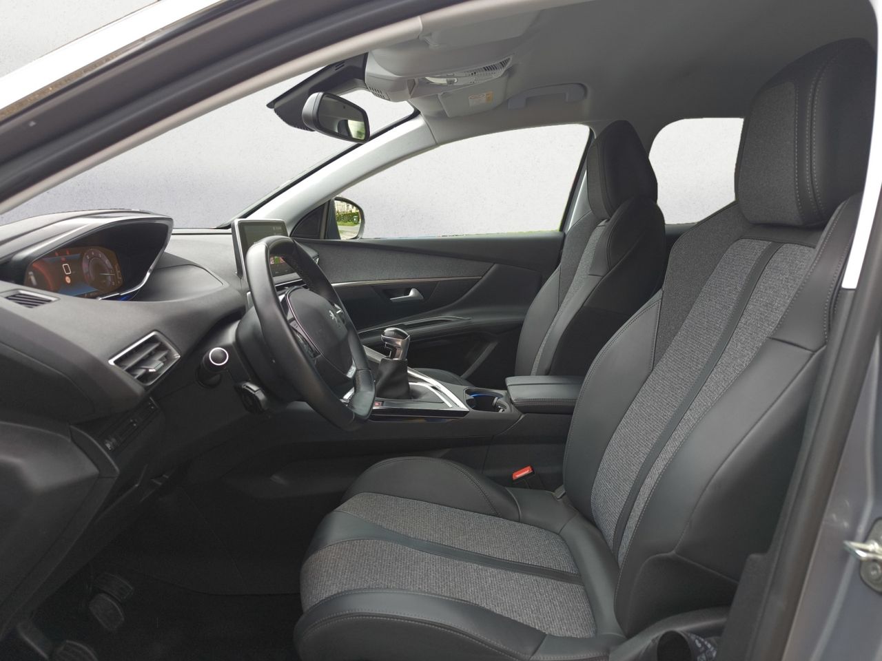 Peugeot 3008 ALLURE 130CV  - Foto 2