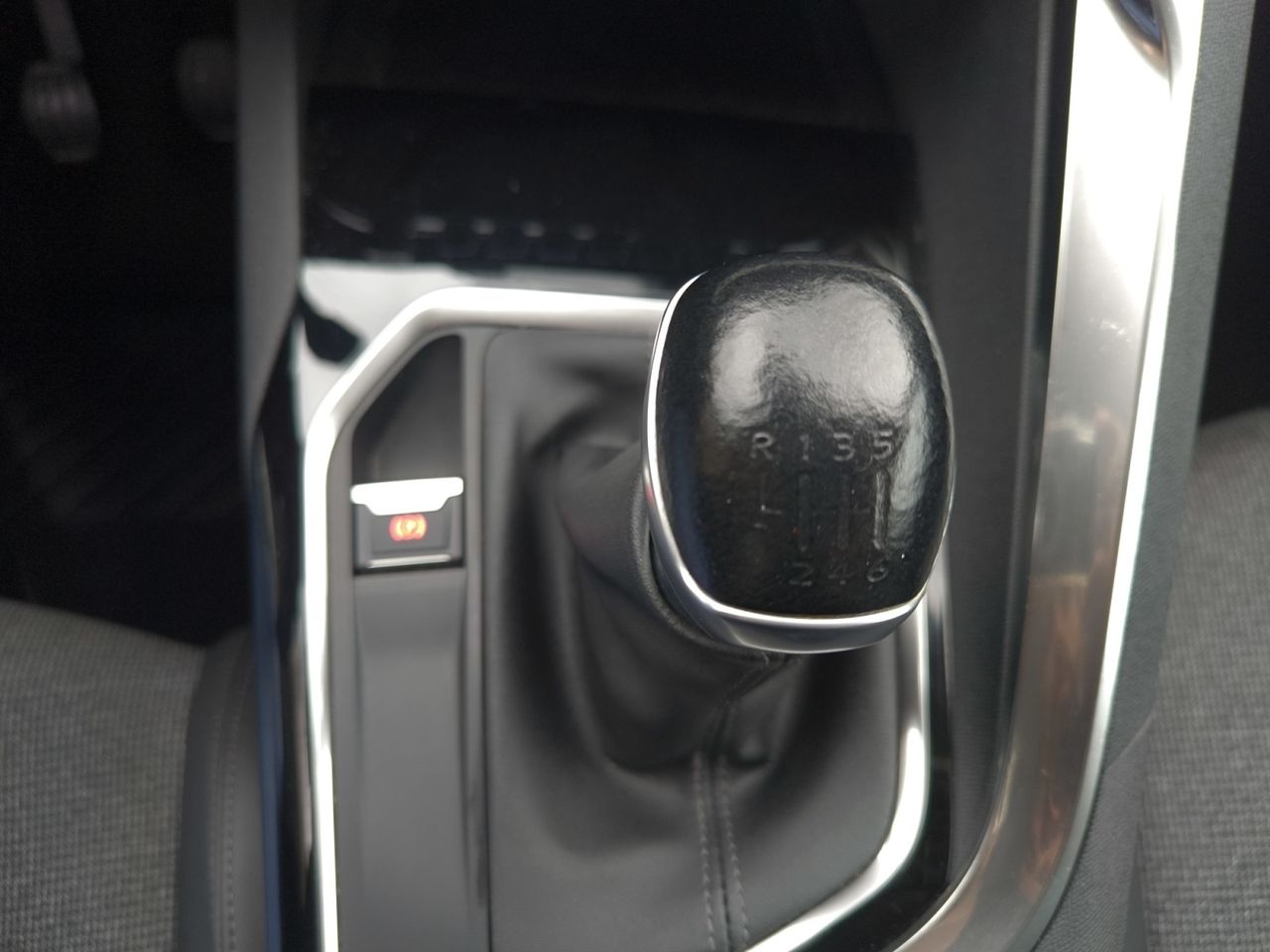 Peugeot 3008 ALLURE 130CV  - Foto 2