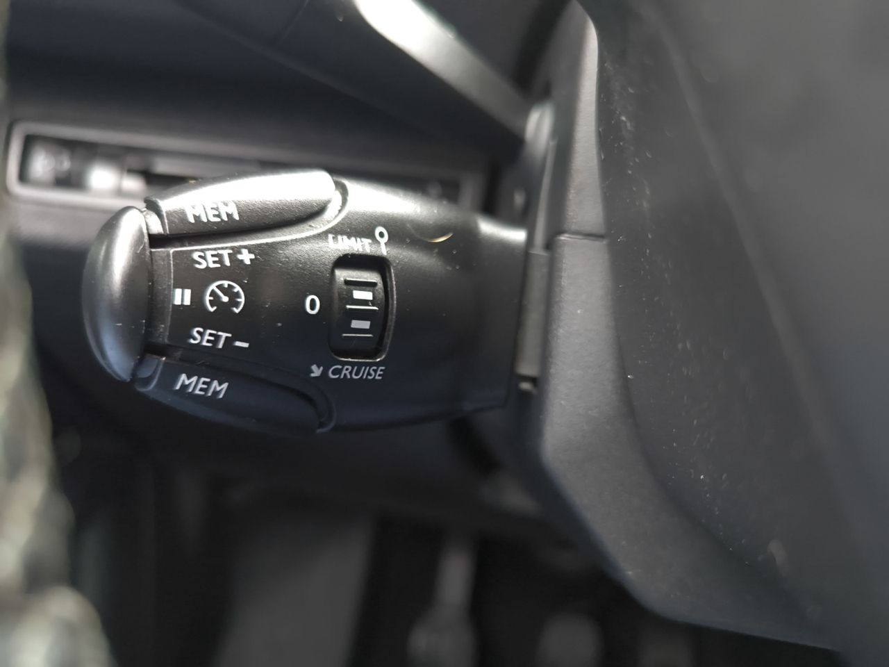 Peugeot 3008 ALLURE 130CV  - Foto 2