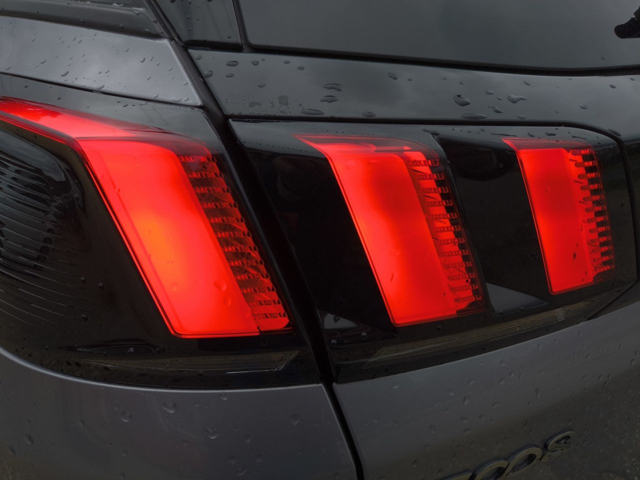 Peugeot 3008 ALLURE 130CV  - Foto 2