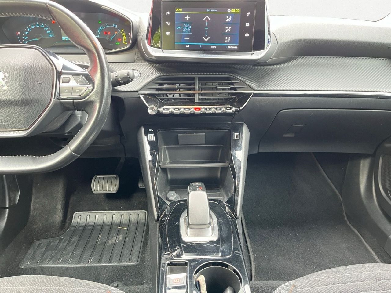 Peugeot e-2008 ACTIVE ELECTRICO 136 CV - Foto 2