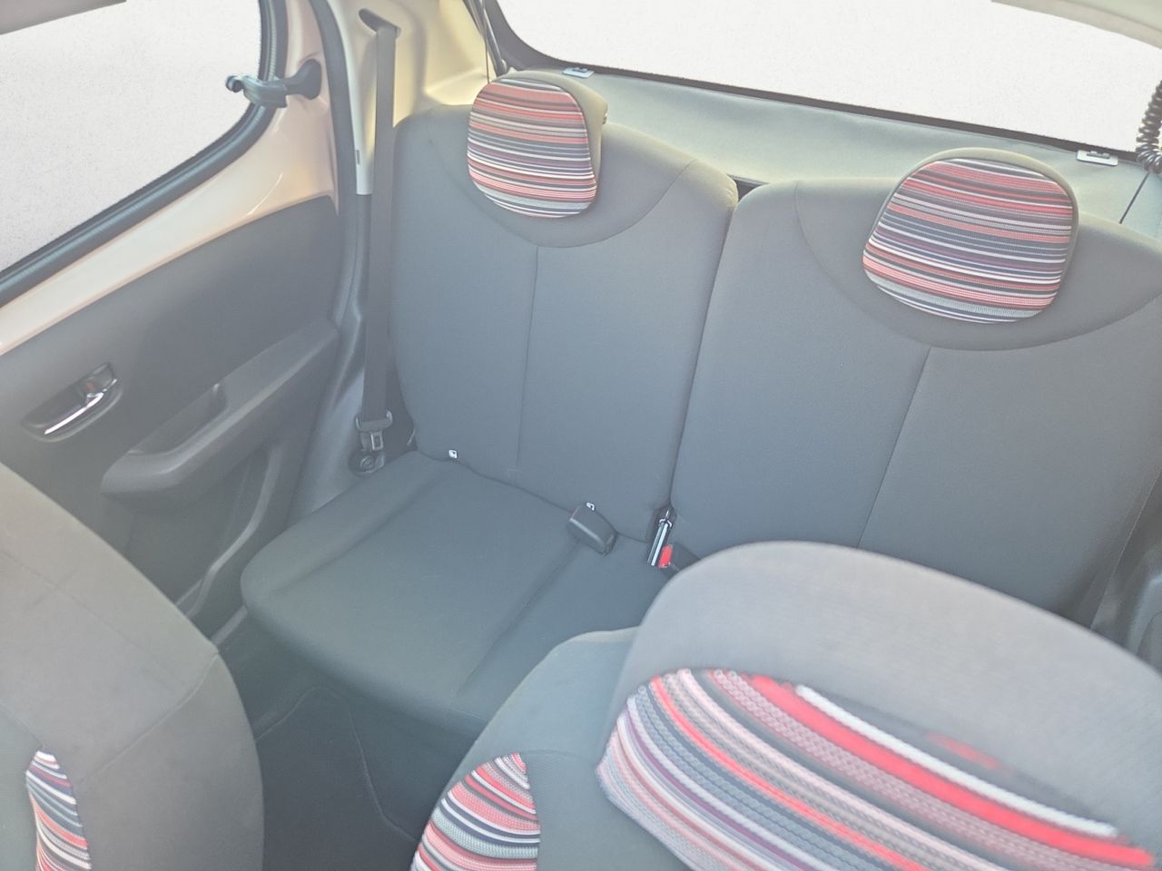 Citroën C1 DESCAPOTABLE AIRSCAPE SHINE VTI 72 CV  - Foto 2