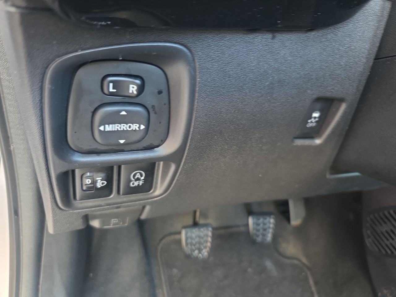 Citroën C1 DESCAPOTABLE AIRSCAPE SHINE VTI 72 CV  - Foto 2