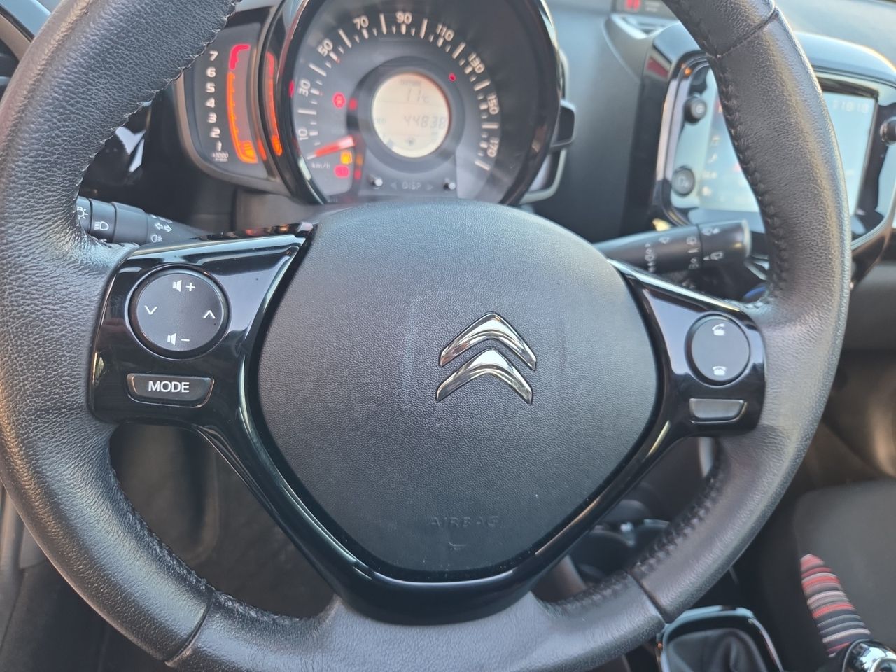 Citroën C1 DESCAPOTABLE AIRSCAPE SHINE VTI 72 CV  - Foto 2