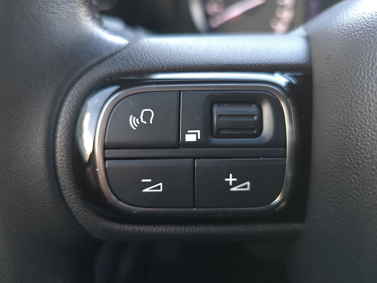 Citroën C3 Aircross BLUE HDI 110 CV C SERIES  - Foto 2