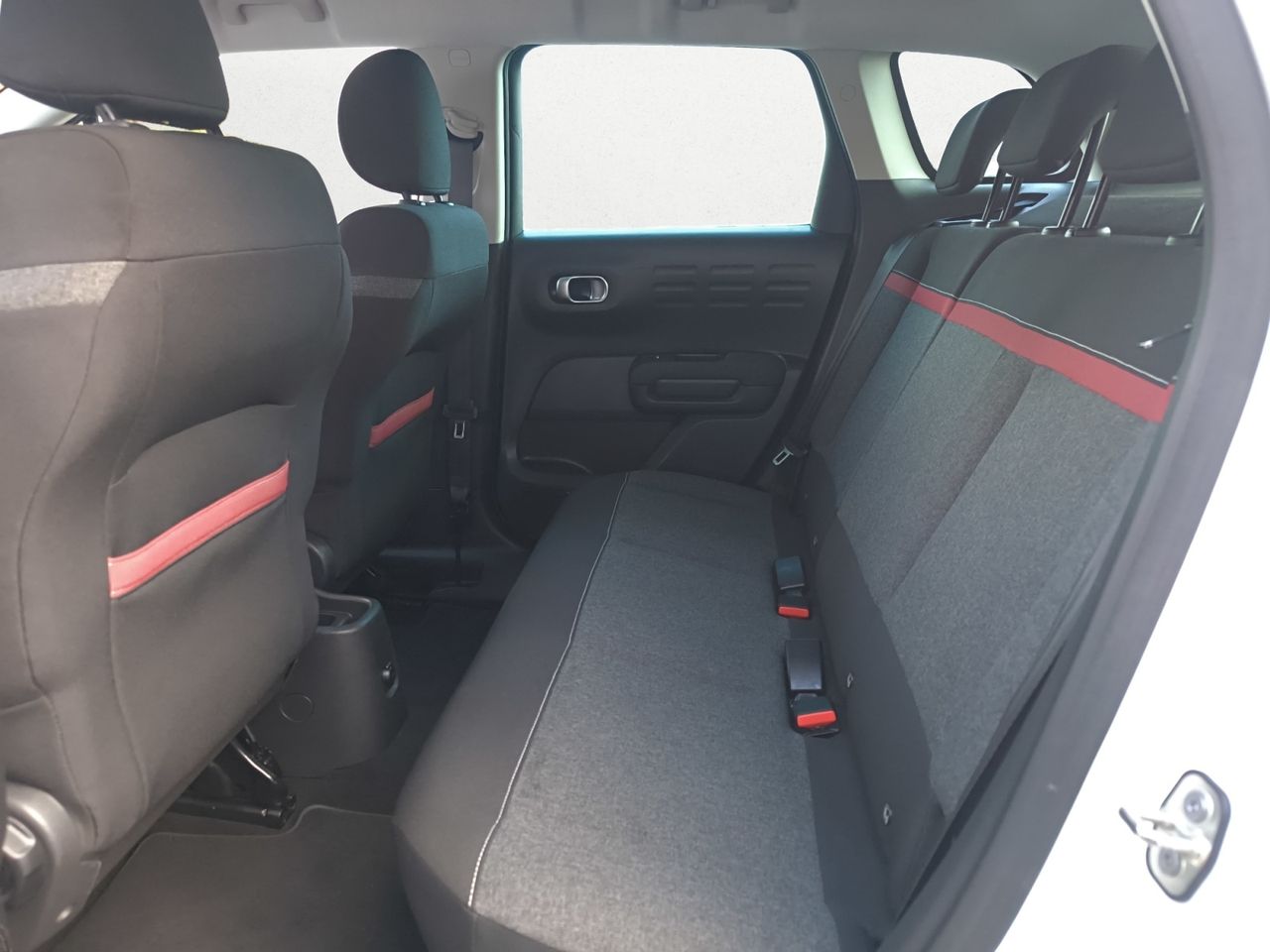 Citroën C3 Aircross BLUE HDI 110 CV C SERIES - Foto 2