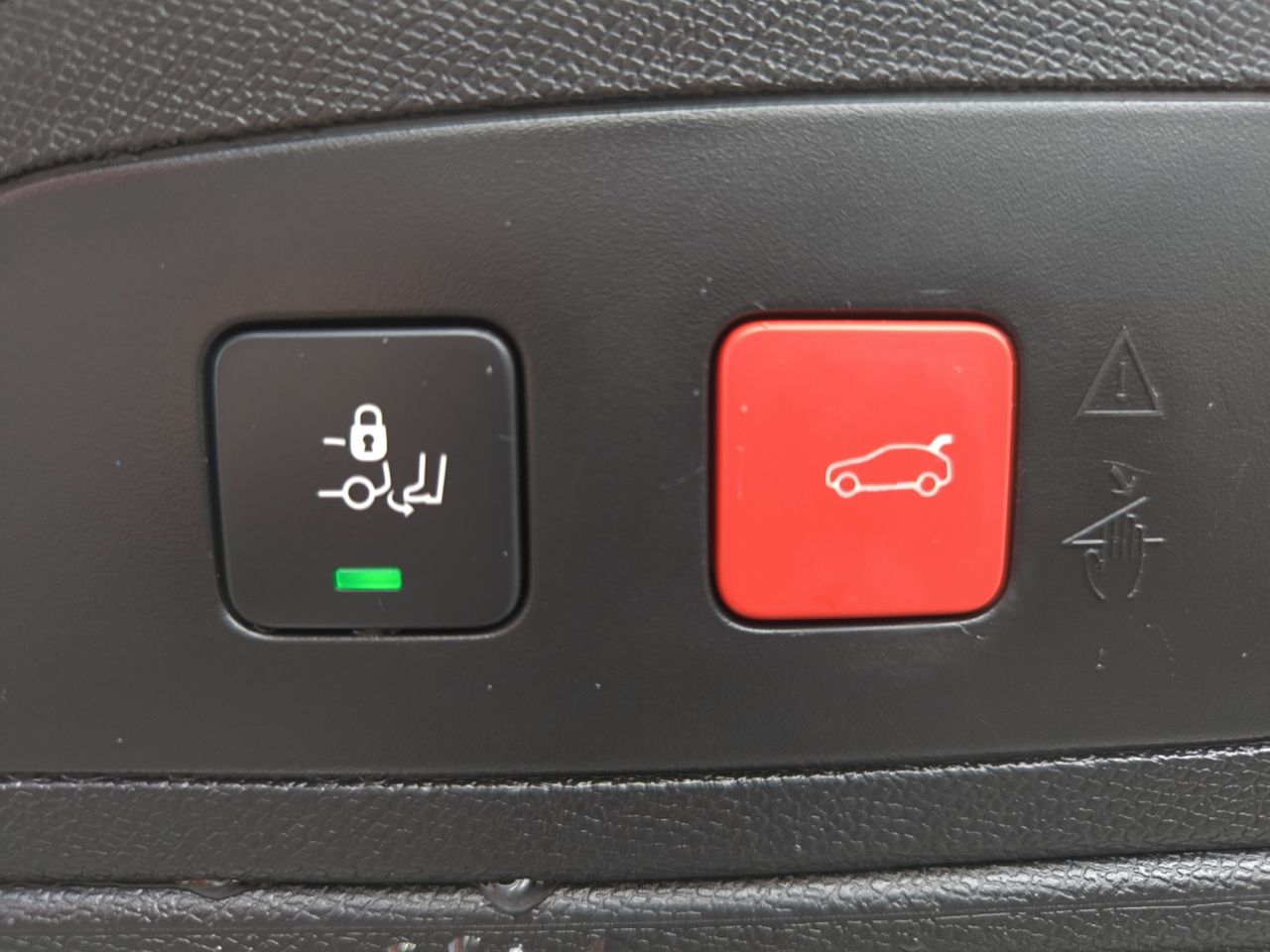 DS DS 7 Crossback BLUE HDI 130 CV AUT SO CHIC - Foto 2