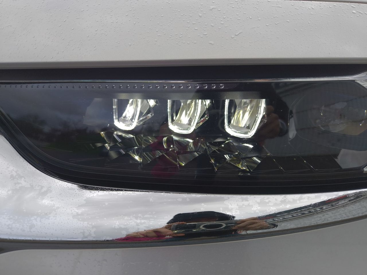 DS DS 7 Crossback BLUE HDI 130 CV AUT SO CHIC - Foto 2