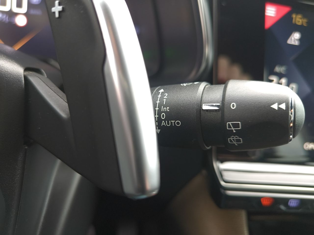 DS DS 7 Crossback BLUE HDI 130 CV AUT SO CHIC - Foto 2