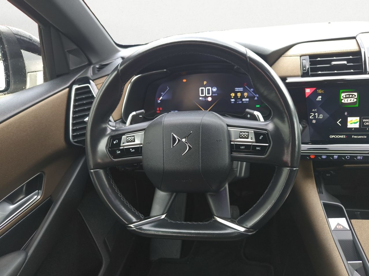 DS DS 7 Crossback BLUE HDI 130 CV AUT SO CHIC - Foto 2