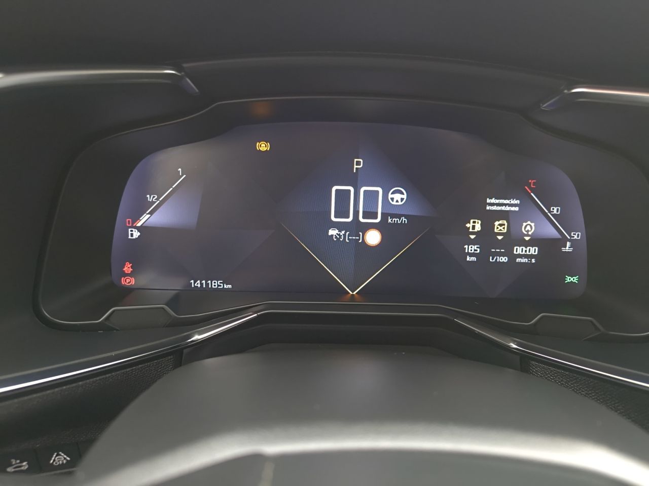 DS DS 7 Crossback BLUE HDI 130 CV AUT SO CHIC - Foto 2