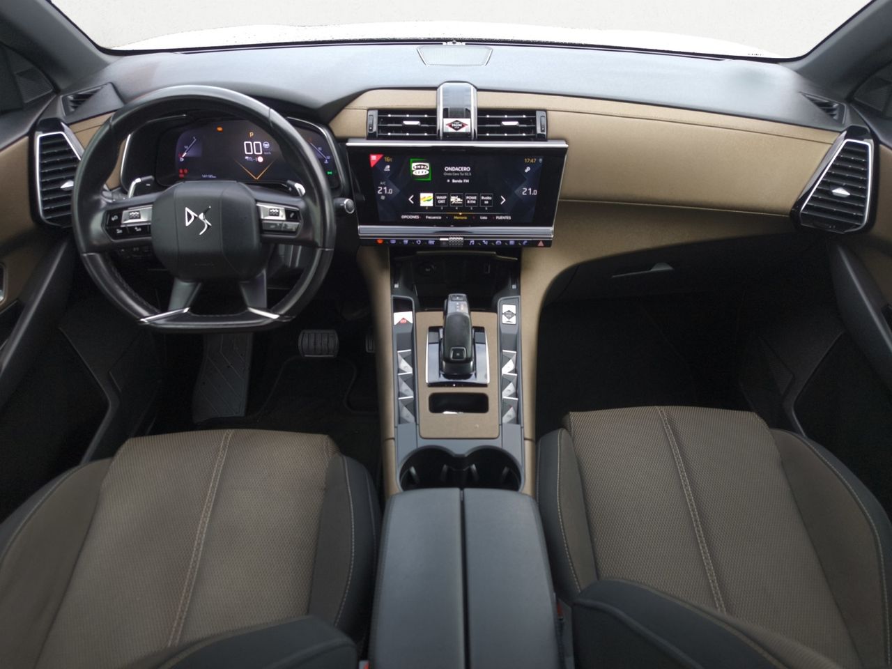 DS DS 7 Crossback BLUE HDI 130 CV AUT SO CHIC - Foto 2