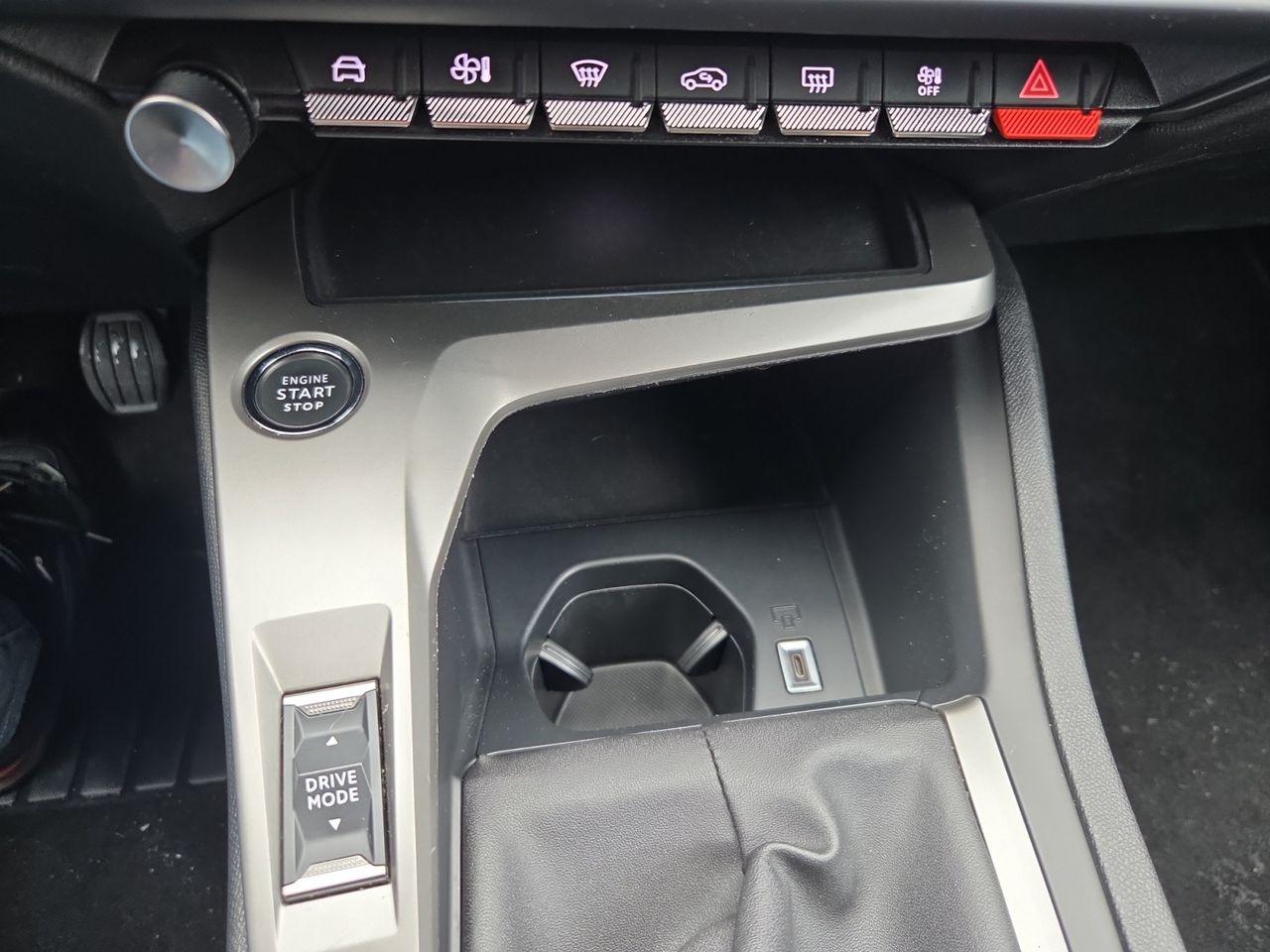 Peugeot 308 SW ACTIVE PACK BLUE HDI 130 CV - Foto 2