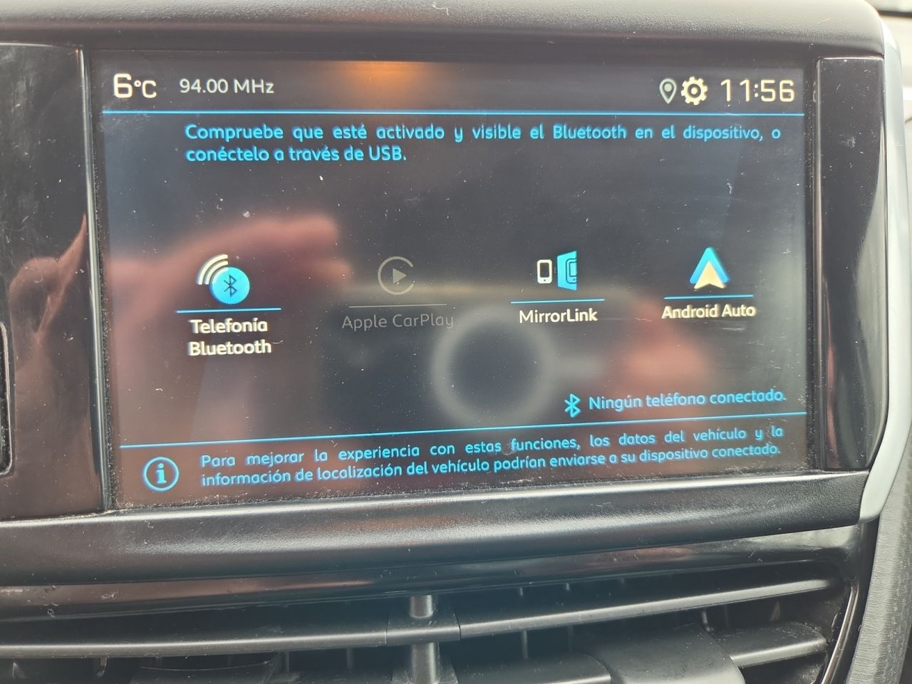 Peugeot 208 SIGNATURE PURE TECH 82 CV  - Foto 2