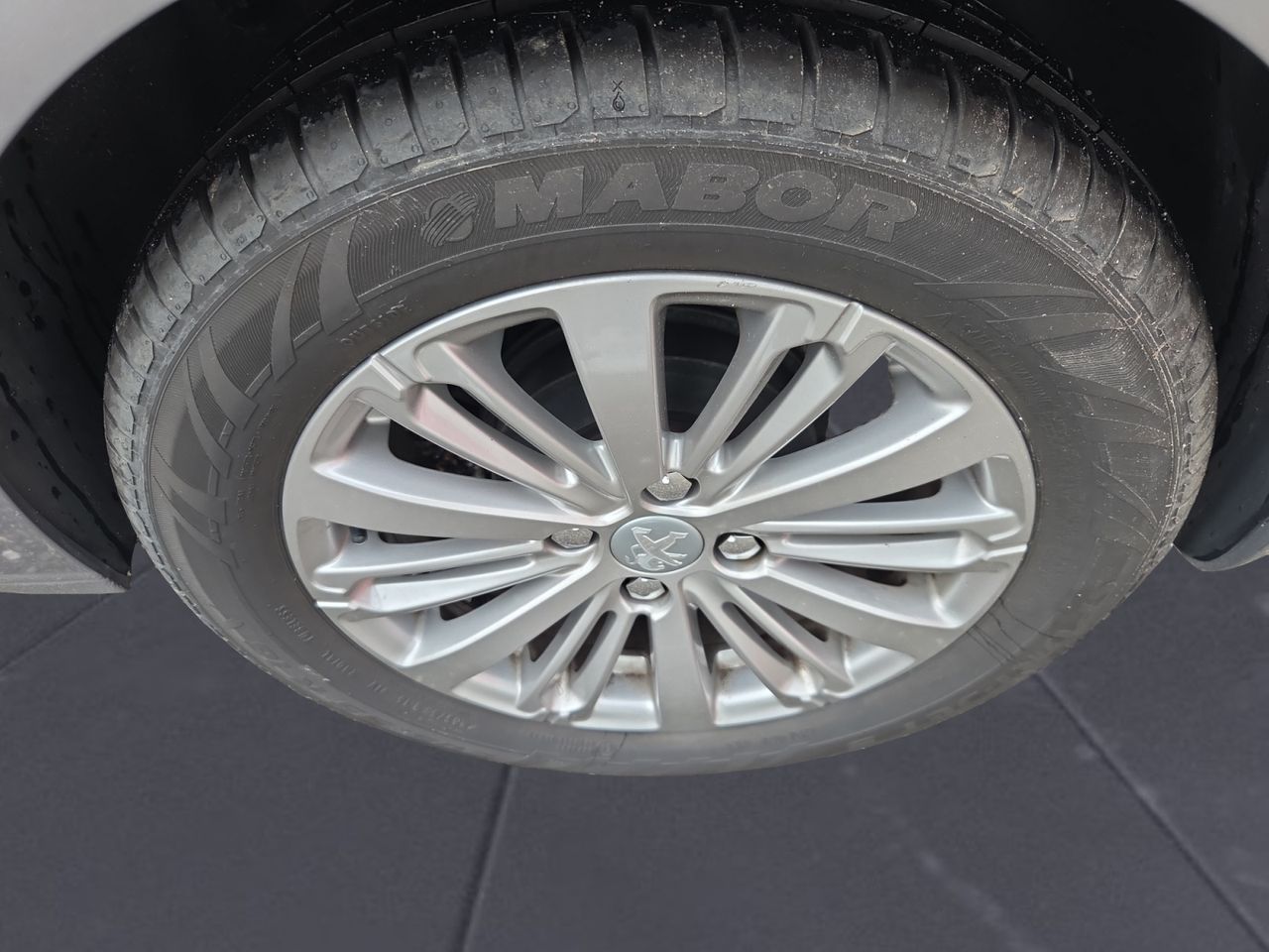 Peugeot 208 SIGNATURE PURE TECH 82 CV  - Foto 2