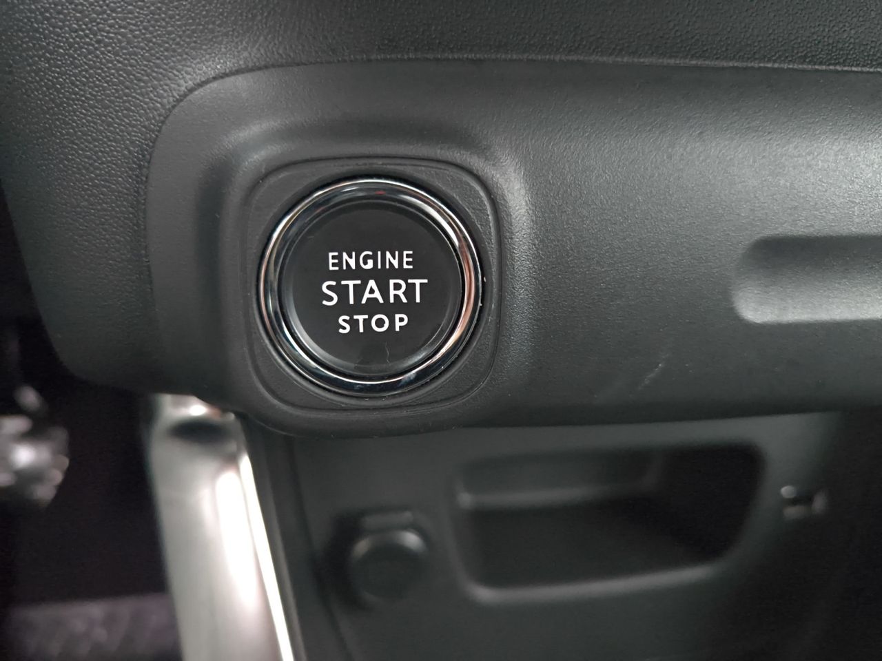 Citroën C3 Aircross BLUE HDI 110 CV SHINE PACK  - Foto 2