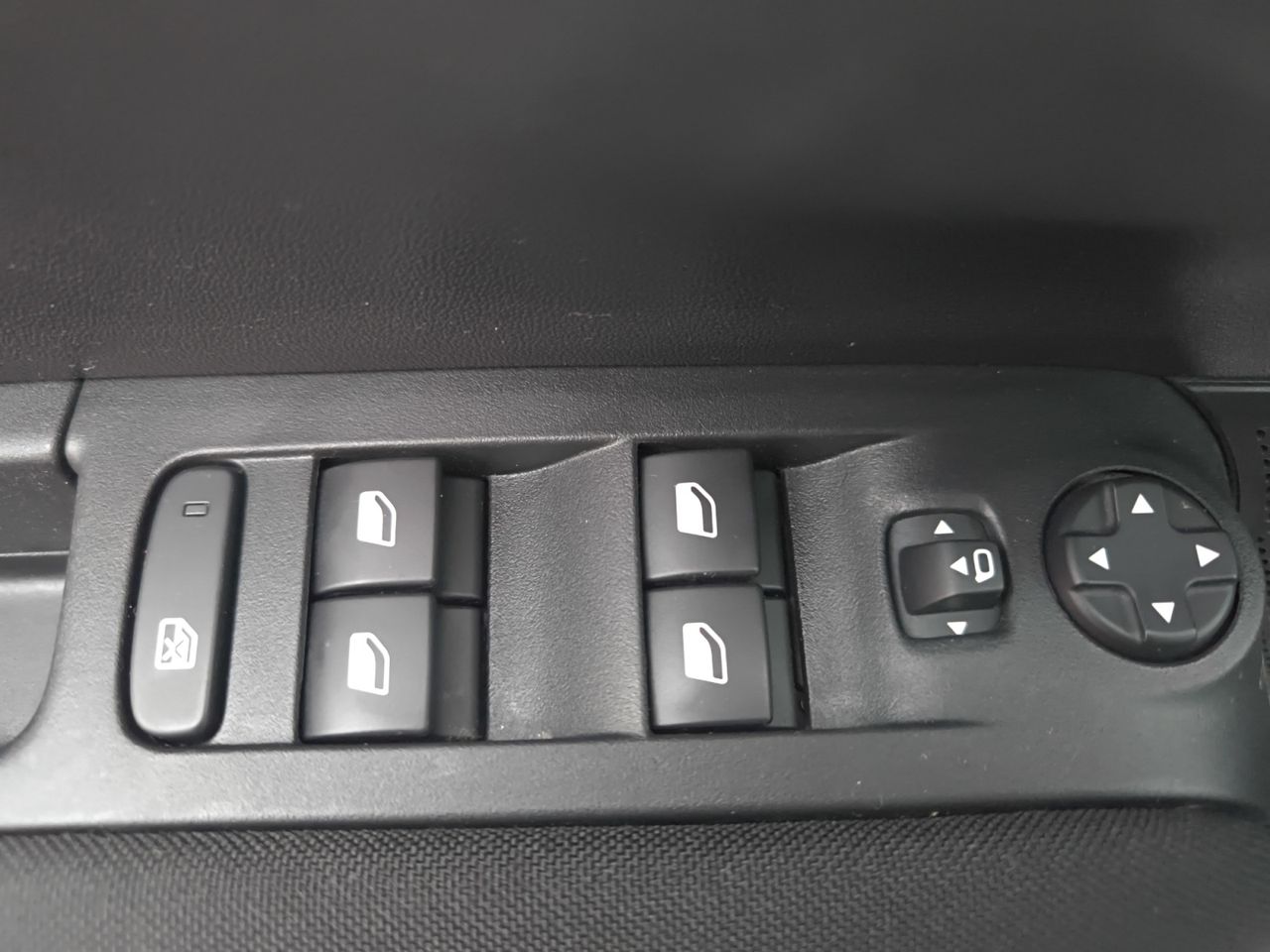 Citroën C3 Aircross BLUE HDI 110 CV SHINE PACK  - Foto 2