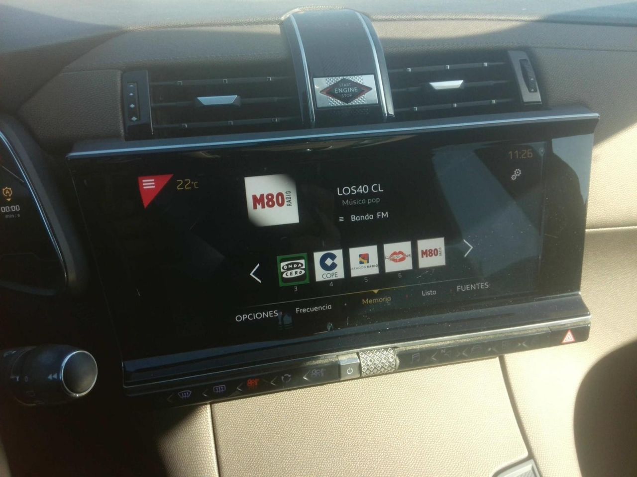 DS DS 7 Crossback BLUE HDI 130 CV AUT SO CHIC  - Foto 2