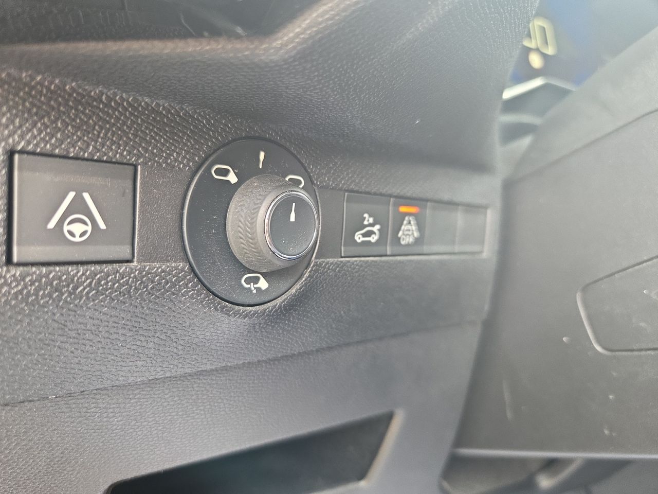 DS DS 7 BLUE HDI 130 CV AUT SO CHIC - Foto 2