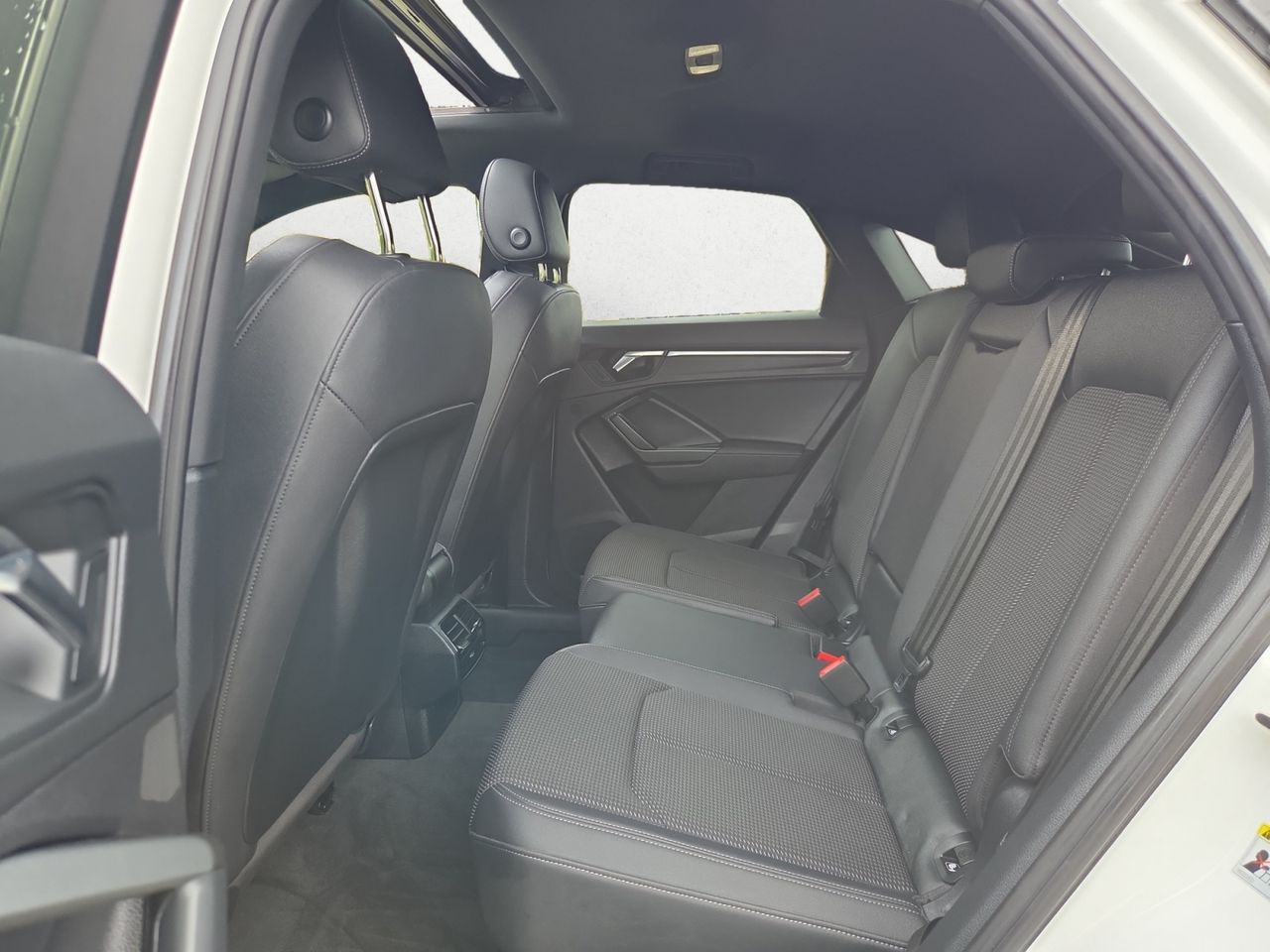 Audi Q3 SPORTBACK 40 TDI 147 KW STRONIC QUATTRO S LINE - Foto 2