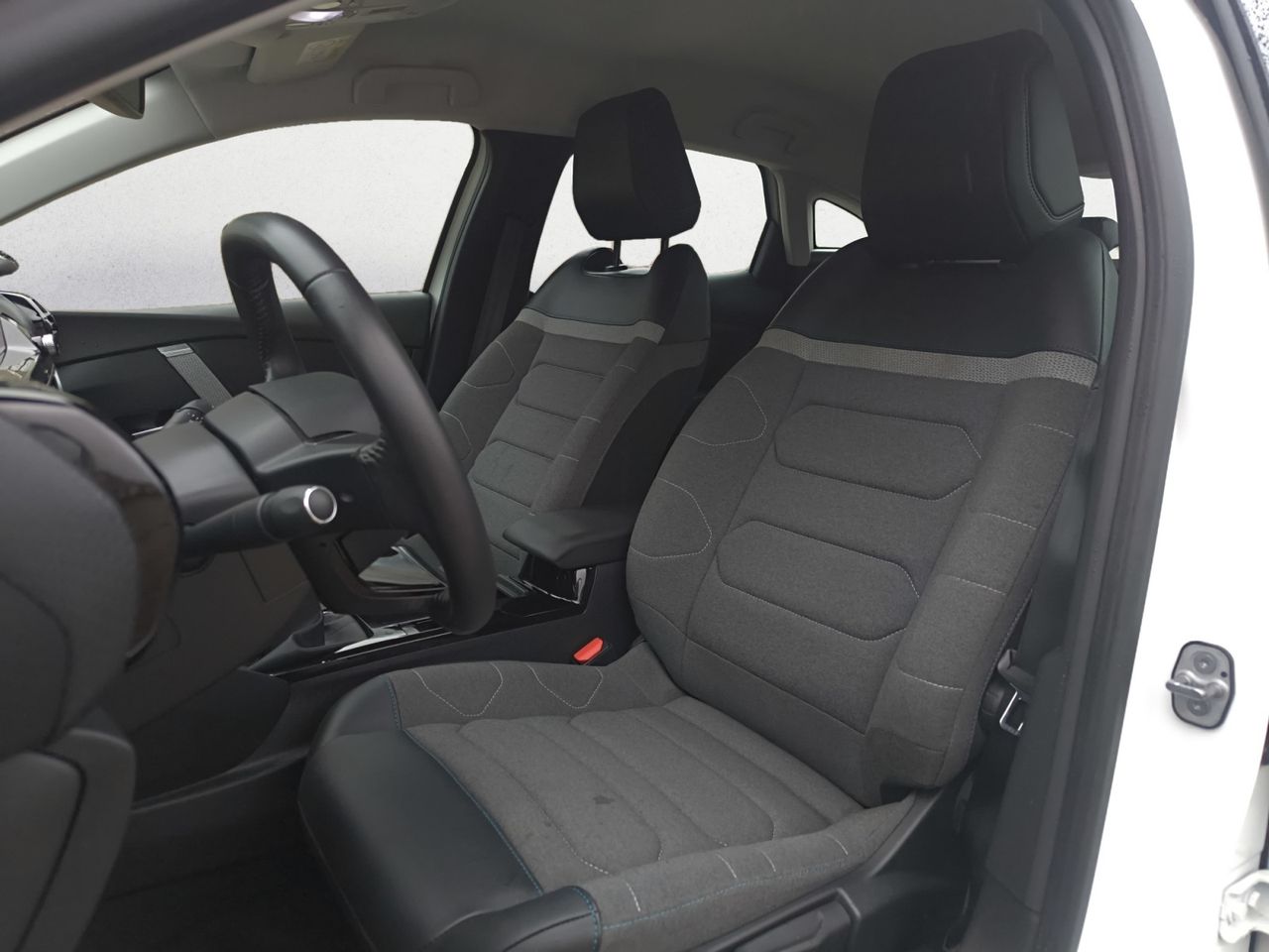 Citroën C4 PURE TECH 130 CV FEEL PACK - Foto 2