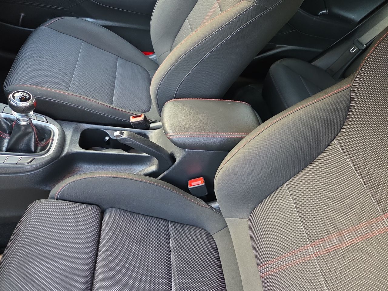 Hyundai i30 1.0 TGDI N LINE 30 ANIVERSARIO 120 CV - Foto 2