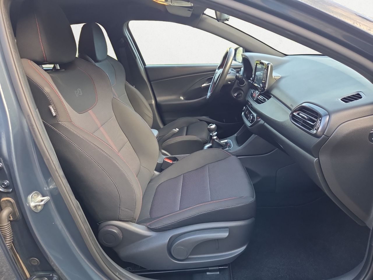 Hyundai i30 1.0 TGDI N LINE 30 ANIVERSARIO 120 CV - Foto 2