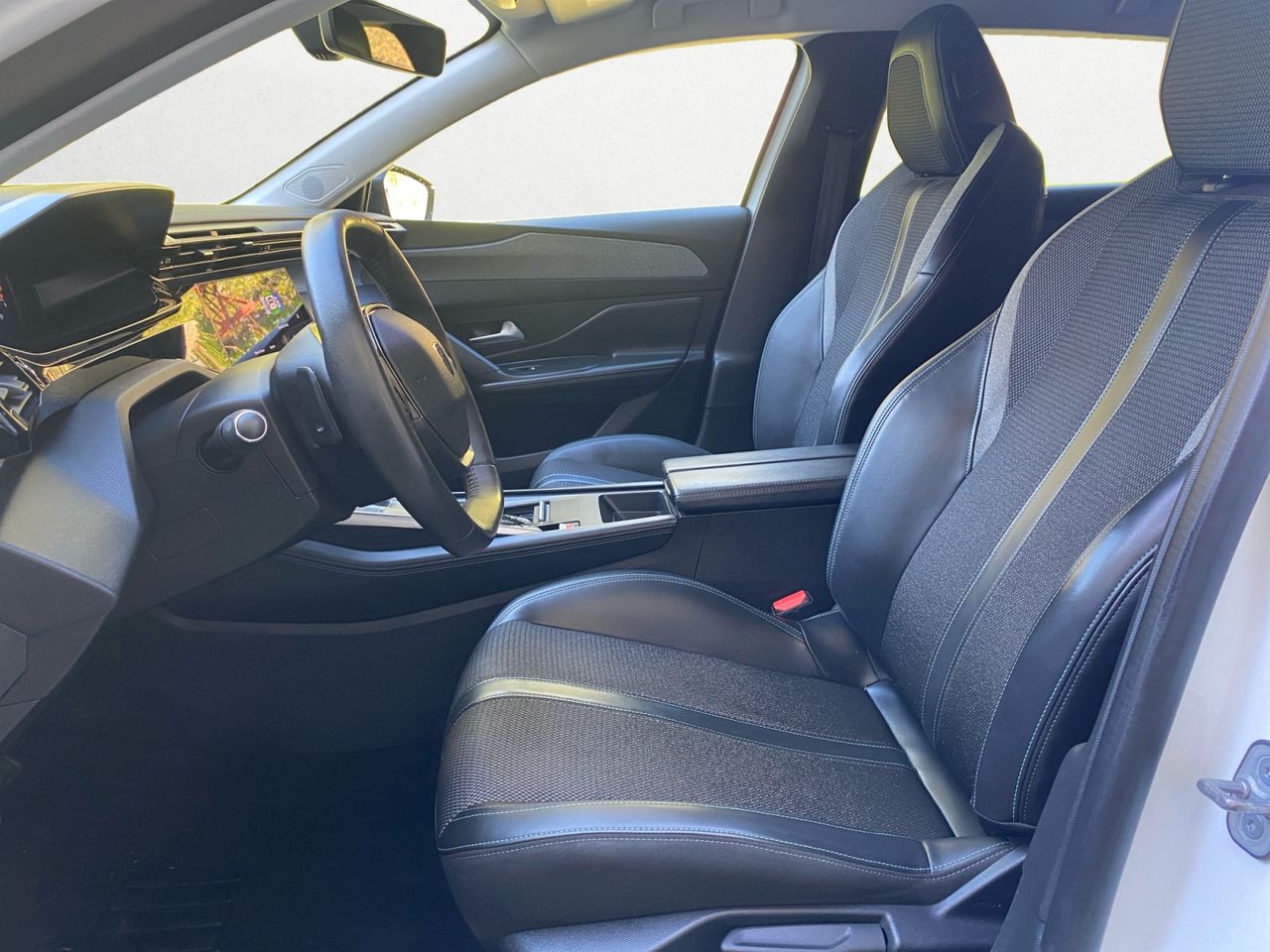 Peugeot 308 SW ALLURE BLUE HDI 130 CV EAT8 - Foto 2