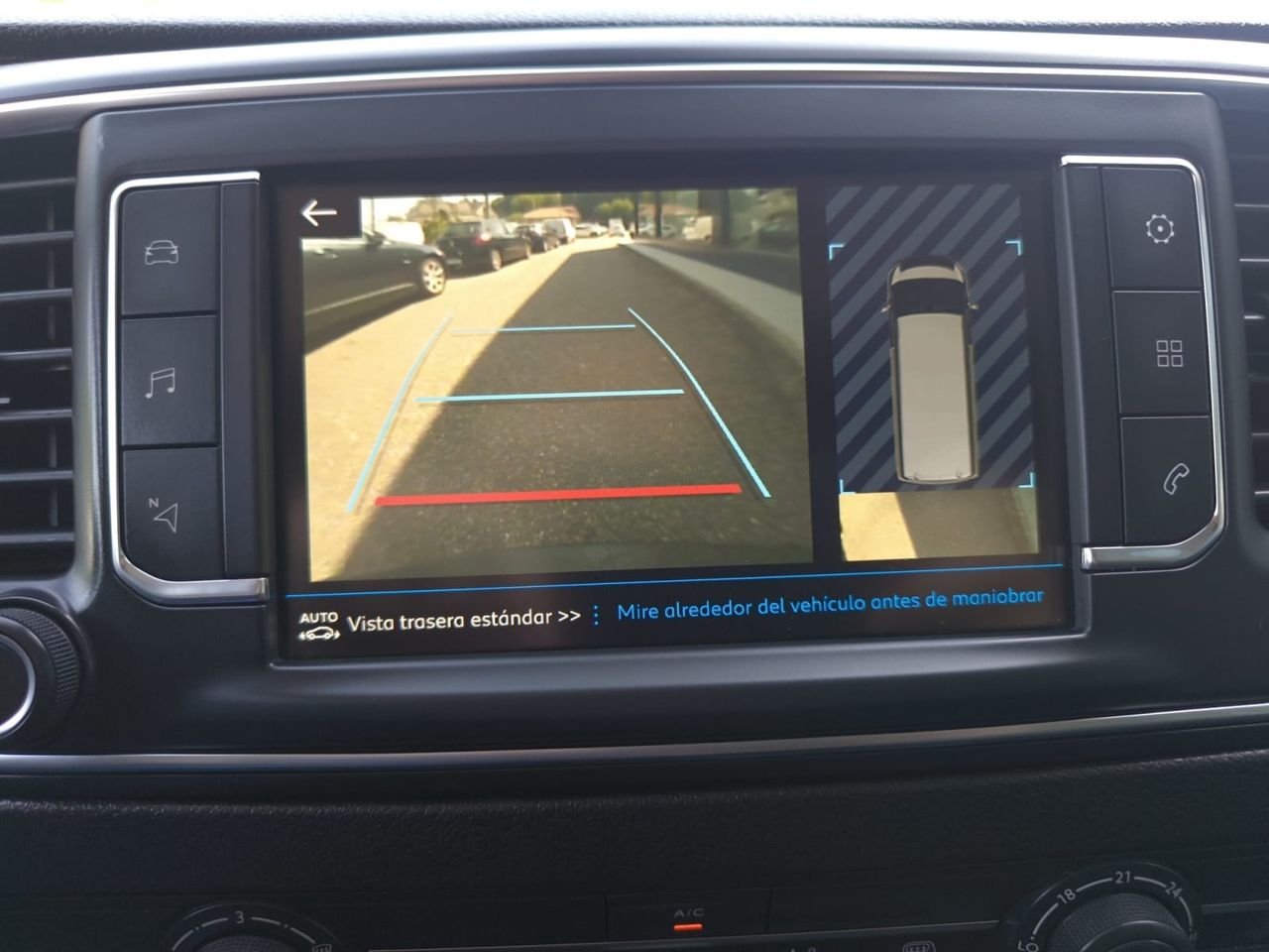 Peugeot Expert FURGON PREMIUM LONG BLUE HDI 100 CV - Foto 2