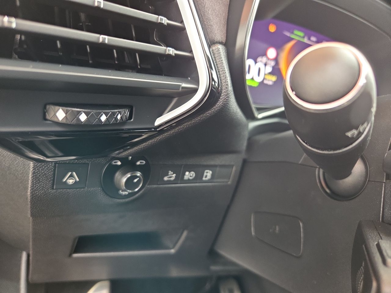 DS DS 7 Crossback DS 7 E TENSE 4X4 300 PERFORMANCE LINE - Foto 2