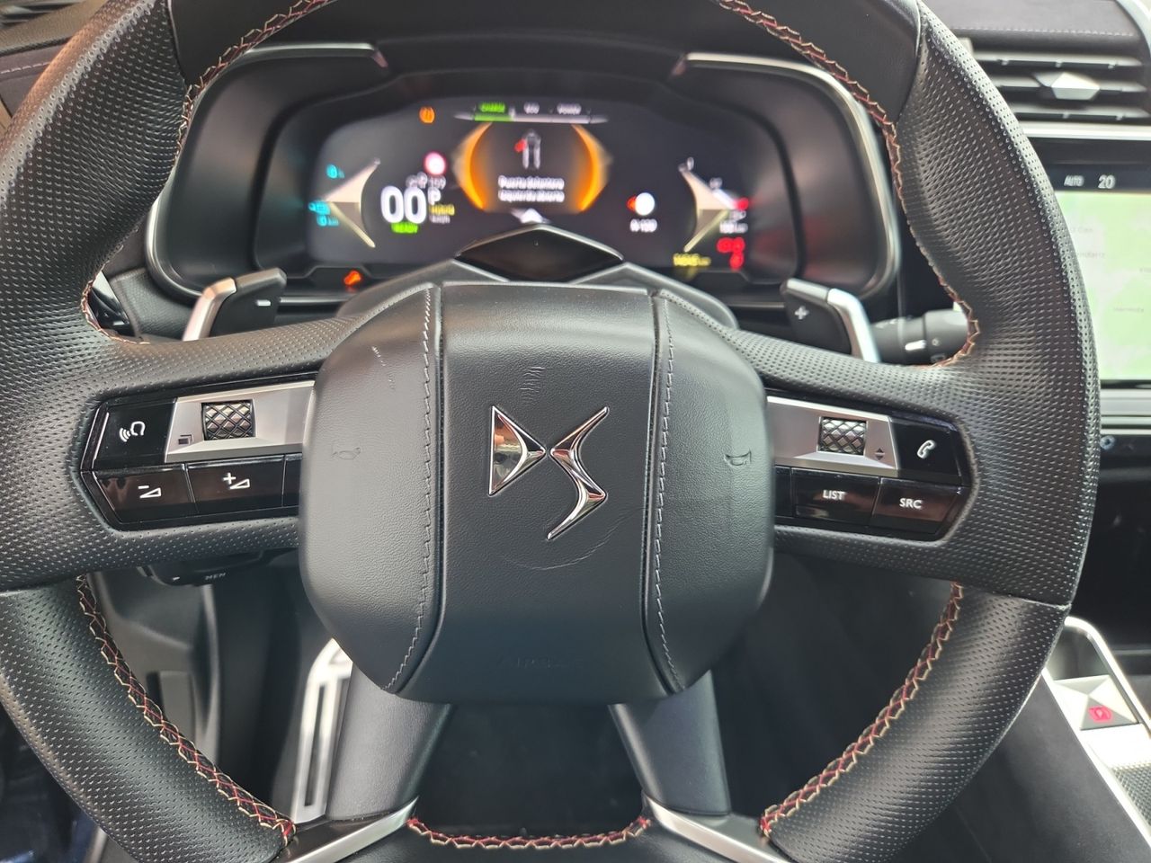 DS DS 7 Crossback DS 7 E TENSE 4X4 300 PERFORMANCE LINE - Foto 2