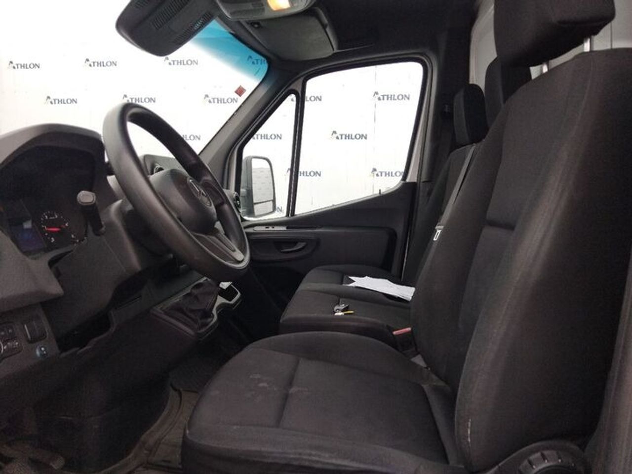 Mercedes Sprinter 514 CDI MEDIO 5.0 T+ CAJA FRIGORIFICA CON EQUIPO FRIO HWASUNG HT 500 - Foto 2