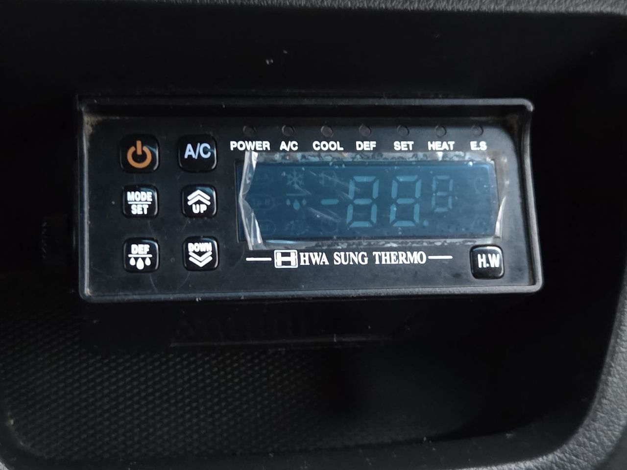 Mercedes Sprinter 514 CDI MEDIO 5.0 T+ CAJA FRIGORIFICA CON EQUIPO FRIO HWASUNG HT 500 - Foto 2