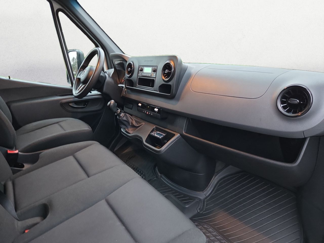 Mercedes Sprinter 514 CDI MEDIO 5.0 T+ CAJA FRIGORIFICA CON EQUIPO FRIO HWASUNG HT 500 - Foto 2