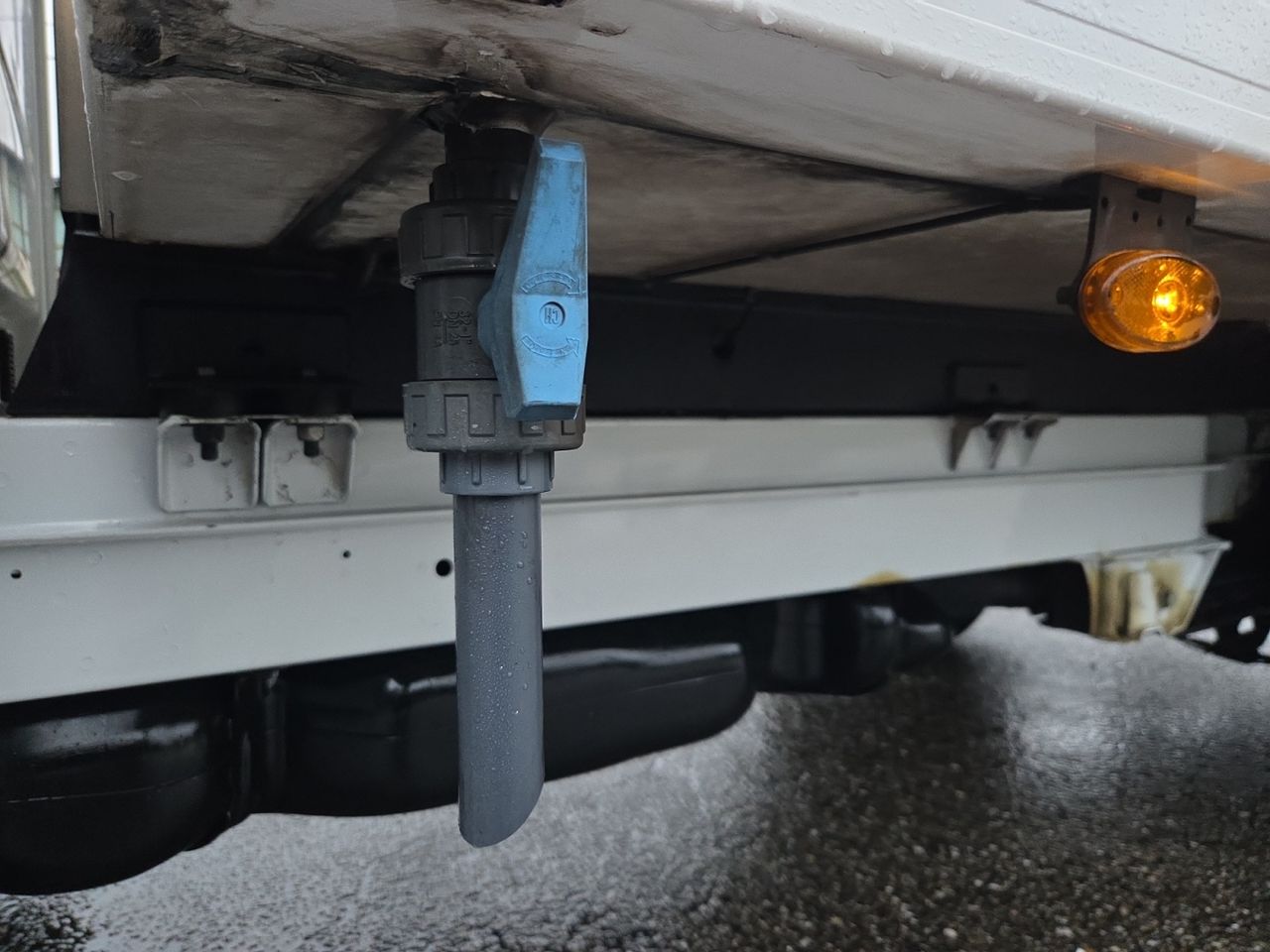 Mercedes Sprinter 514 CDI MEDIO 5.0 T+ CAJA FRIGORIFICA CON EQUIPO FRIO HWASUNG HT 500 - Foto 2