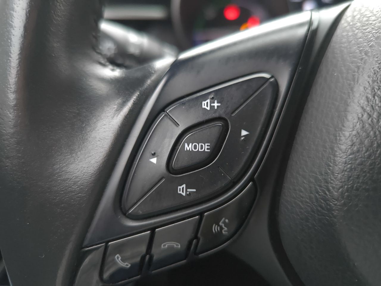 Toyota C-HR 1.8 125 H ADVANCE - Foto 2